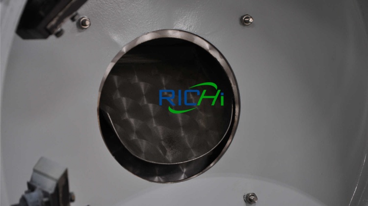 components of cutting blade device of pig feed pellet mill