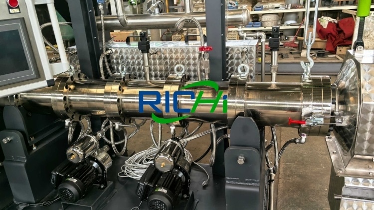 components of puffing chamber of dog food extruder machine