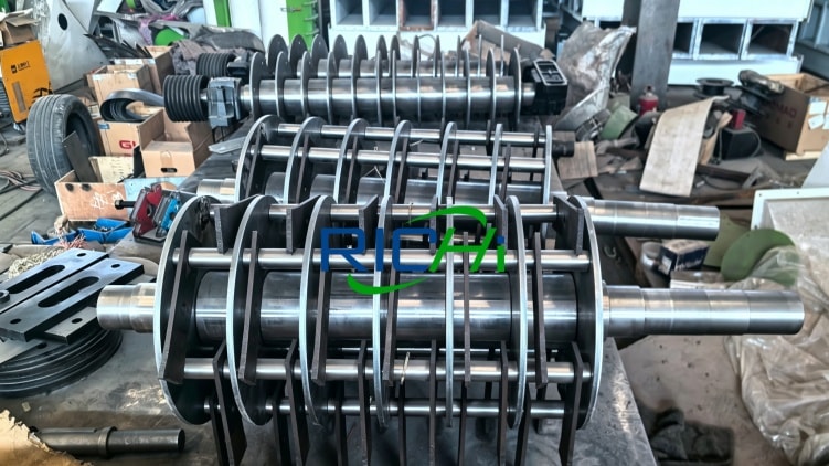 hammer of tree crusher machine