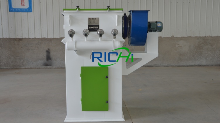 pulse dust collector of dog food extruder