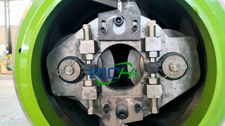 roller of compost granulating machine