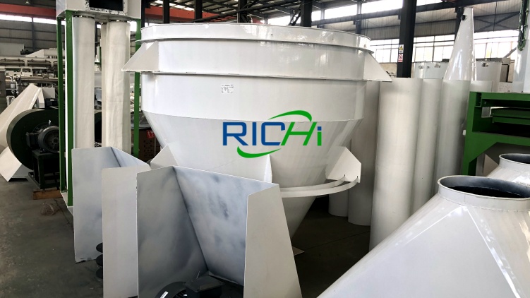 batching scale of dog food extruder