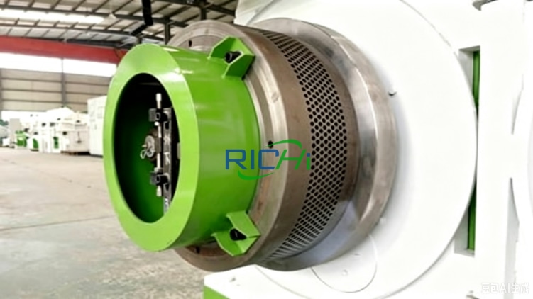 components of chicken pellet mill of ring die and roller